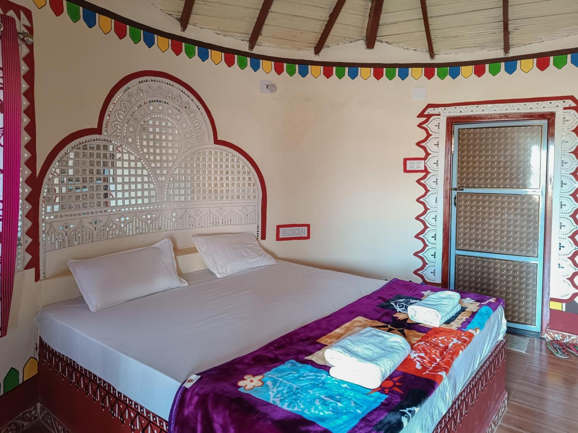 Dholavira Village Resort Dış mekan fotoğraf